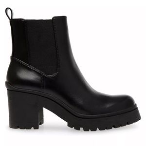 Anne Klein Black Lug Sole Booties Size 8